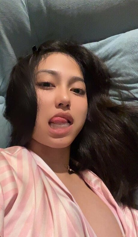 risaatjan HDスター 写真