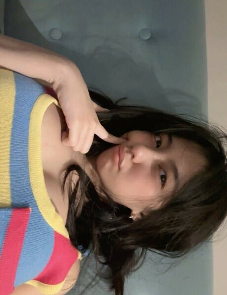 risaatjan ポルノスター 写真