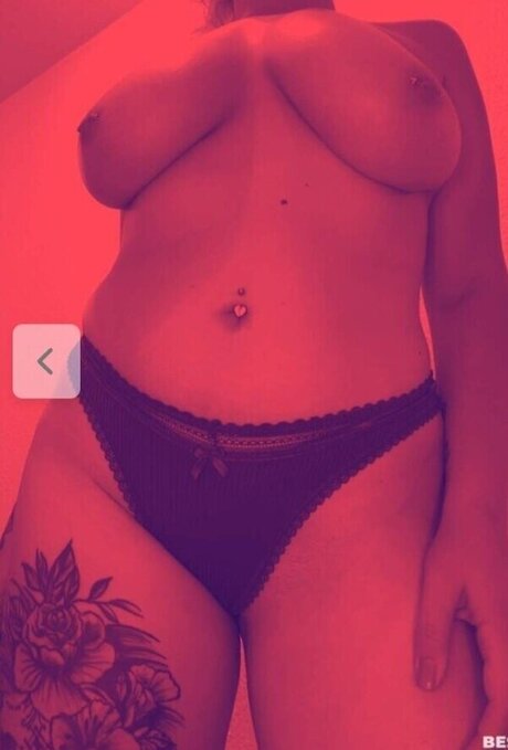 ThisIsEmmi かわいいモデル ギャラリー