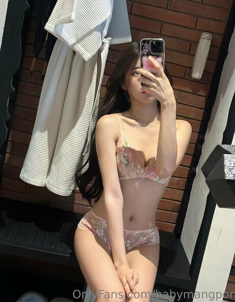 曲線美の女の子オンリーファンズ 無料ポルノ 写真