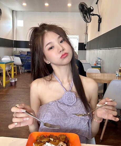 スペードのクイーン オンリーファンズ 無料 写真