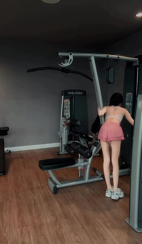 ぽっちゃりブロンドのオンリーファンズ 無料ポルノ 写真