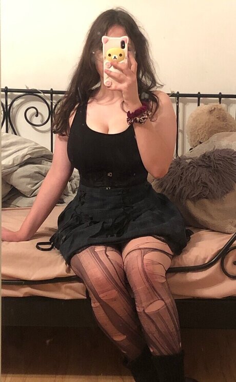 chvjownica21371 アダルト女優 写真