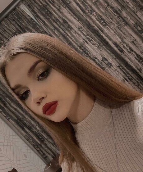 alina zaozerskayaaa ポルノスター 独占 画像