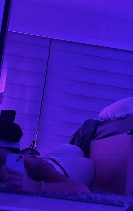 clairelizzyx スター ヌード アーカイブ