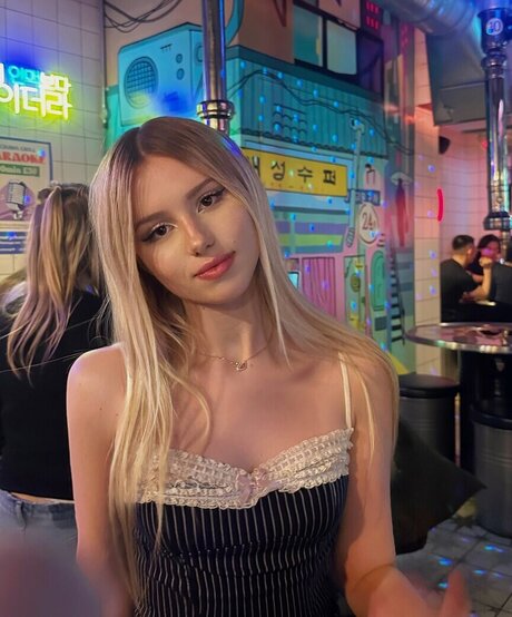 アマチュアディープスロートオンリーファンズ 無料アダルト 写真