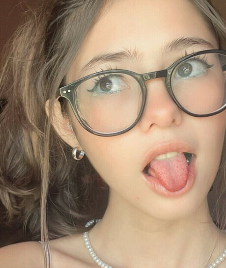 ヌード妻オンリーファンズ えろ アーカイブ