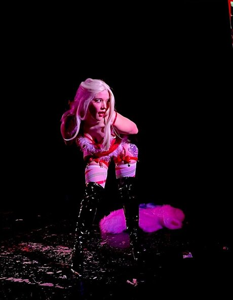 黒髪の熟女オンリーファンズ セクシーxxx 画像