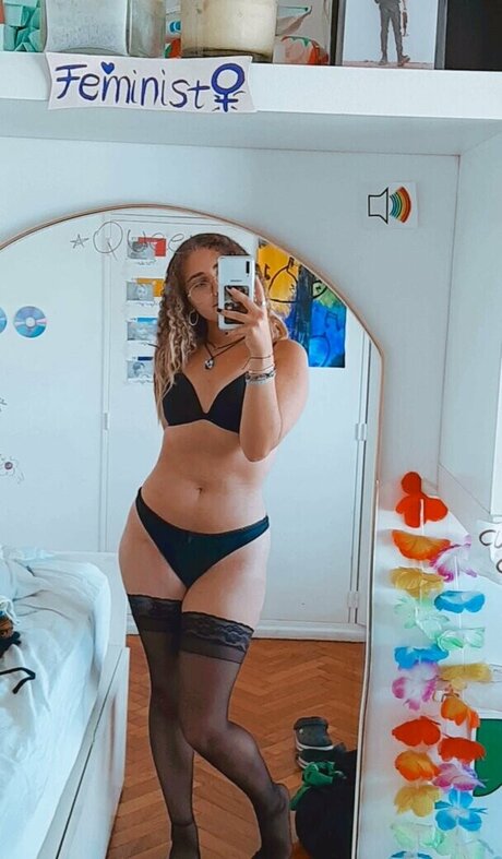 dumbbbvnny ホット女優 写真