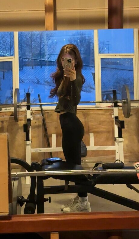 Giulia Bruno エロティックなスター 画像