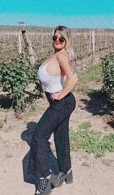 イギリスのおばあちゃんオンリーファンズ xxx 写真