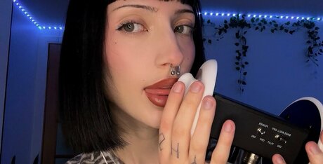 SleepGirlASMR ヌードスター 写真