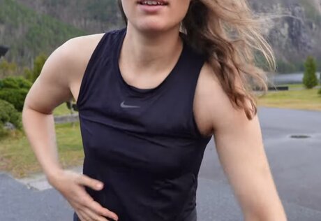 年配の熟女オンリーファンズ 無料ポルノ 写真