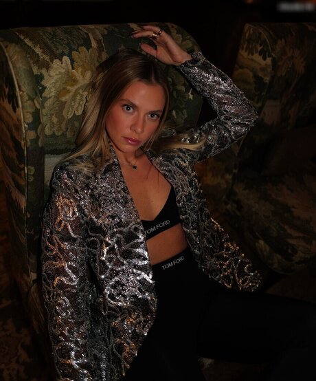 ニューハーフオンリーファン アダルト 画像