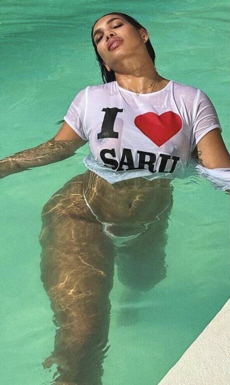 Andrea Valdiri 最高のモデル 写真