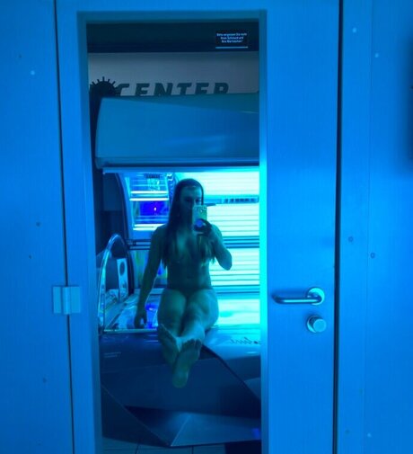 Sarah Slavotinek HDモデル アーカイブ