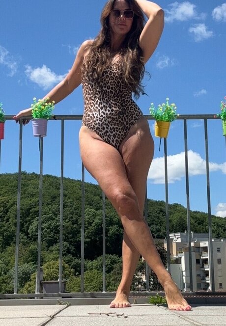 ヌード熟女オンリーファンズ アダルト無料 アーカイブ