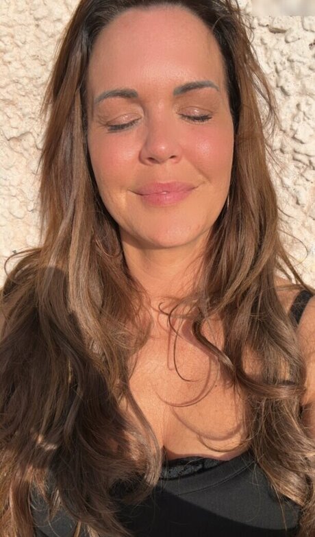 セックスガールズオンリーファンズ セクシーヌード 写真