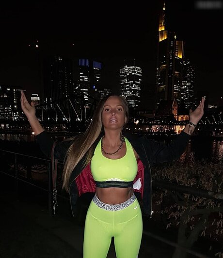 Pawgトランスオンリーファンズ エロ ギャラリー