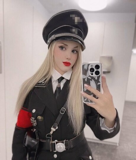 Marina Seren トップスター 写真