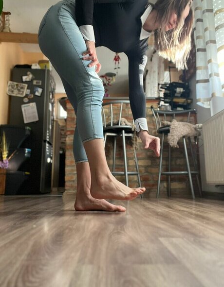 カウガール POV オンリーファンズ えろ 画像