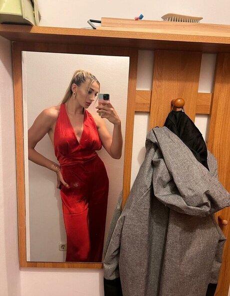 黒人3P オンリーファンズ エロチック 写真