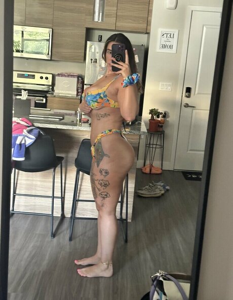 Nikoleashleyy スター 裸 写真