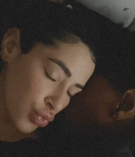 Nikoleashleyy セクシーモデル ギャラリー