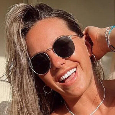 Aimee Cringle 無料スター 写真