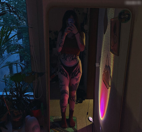 Kira Julie xxxポルノスター ギャラリー