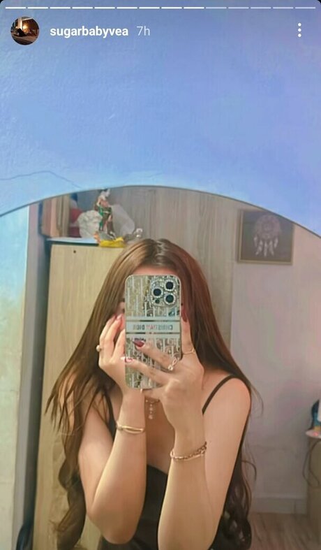 Olivea Hadid 限定モデル アーカイブ