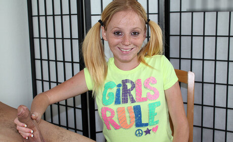 Alyssa Hart トップ女優 写真