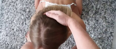 Dina Gordey 女優 写真