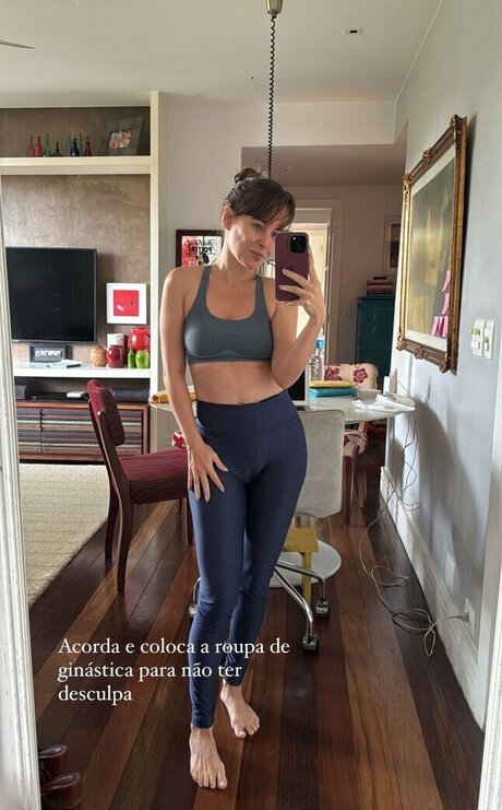 Fernanda Nobre 裸モデル 写真