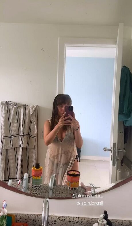 Fernanda Nobre セックススター アーカイブ