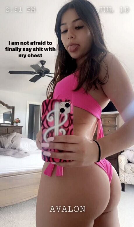 Ava quijije 素敵なスター ギャラリー