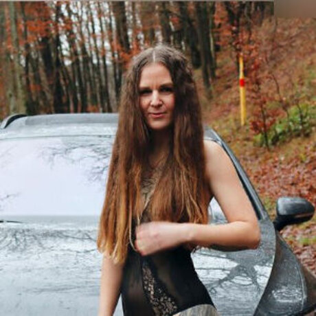 Anne Peisker xxxモデル 画像