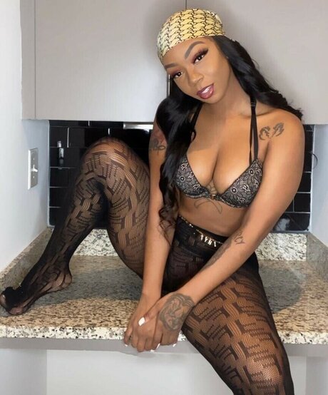 bighomietyni ポルノスター 美しい アーカイブ