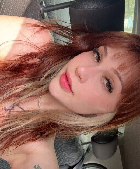 ゲイのチンポオンリーファンズ ホットヌード 写真