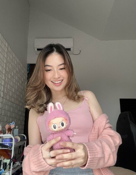 Swansage セクシーなポルノスター 写真