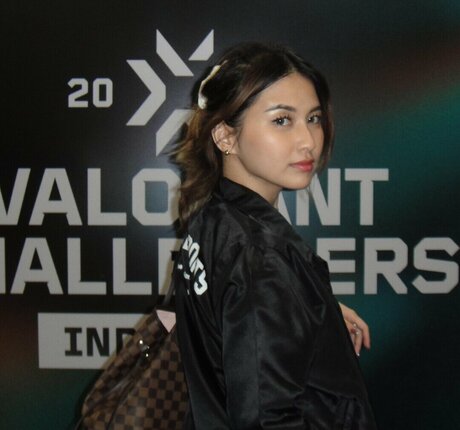 Swansage ポルノスター アダルト 写真