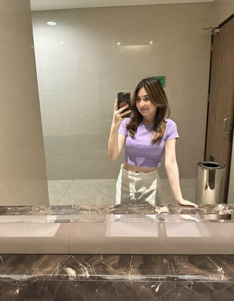 Swansage ポルノモデル 写真