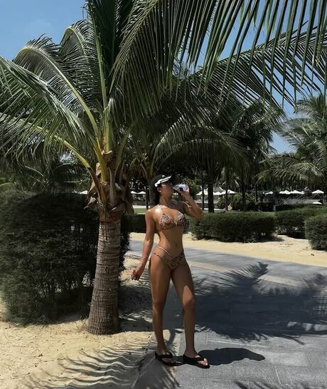 2人のオンリーファンズ 美しいヌード 写真