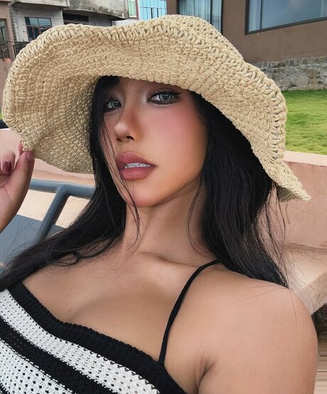 hypothxxcajal ポルノモデル 画像