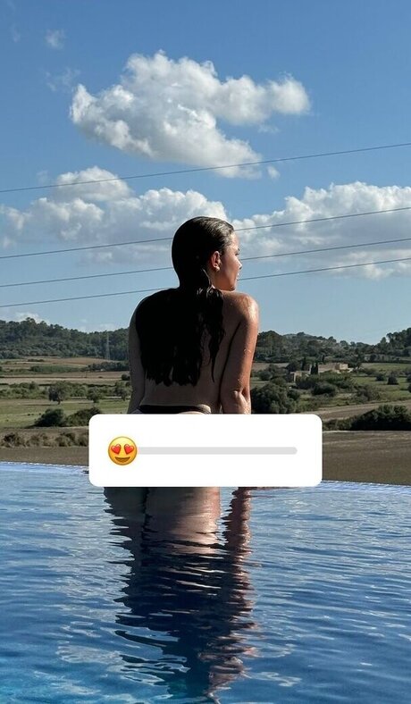 日本の熟女オンリーファンズ 美しい アーカイブ