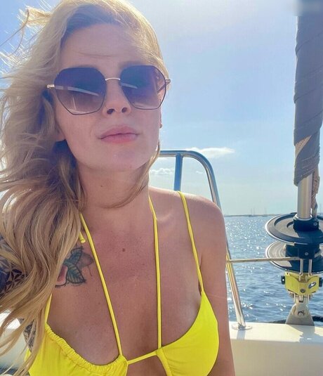 asmr ジンジャー オンリーファンズ ポルノ ギャラリー