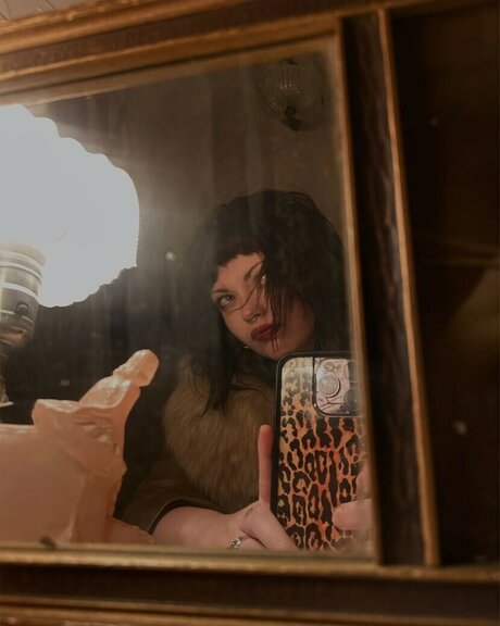 Violet Grohl かわいいスター 写真