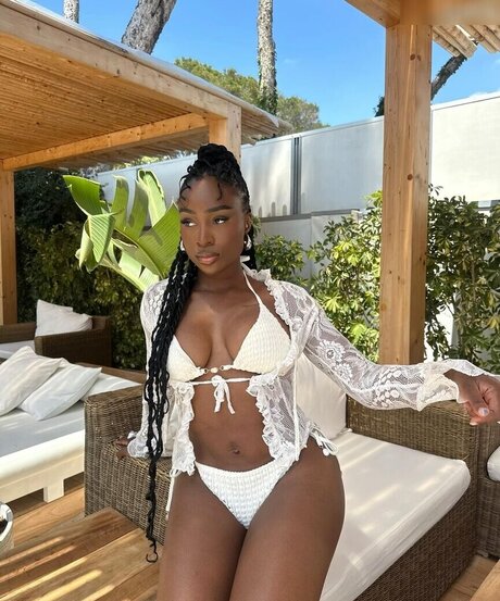 Sandra Lambeck ポルノスター 素敵 アーカイブ