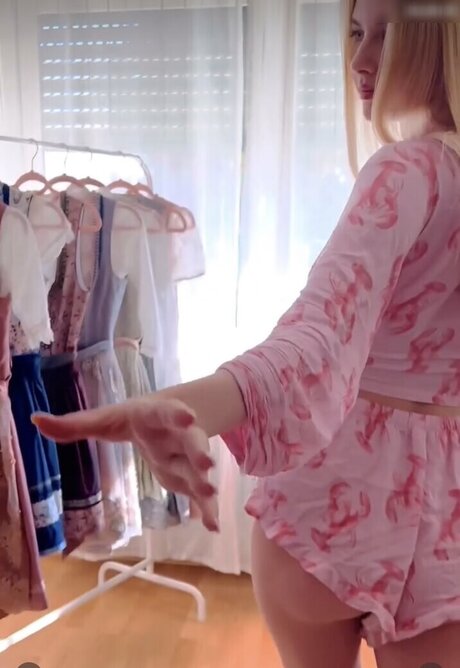 黒檀の熟女オンリーファンズ 無料 ギャラリー