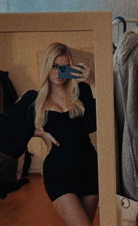 Jellina 最高のモデル 画像